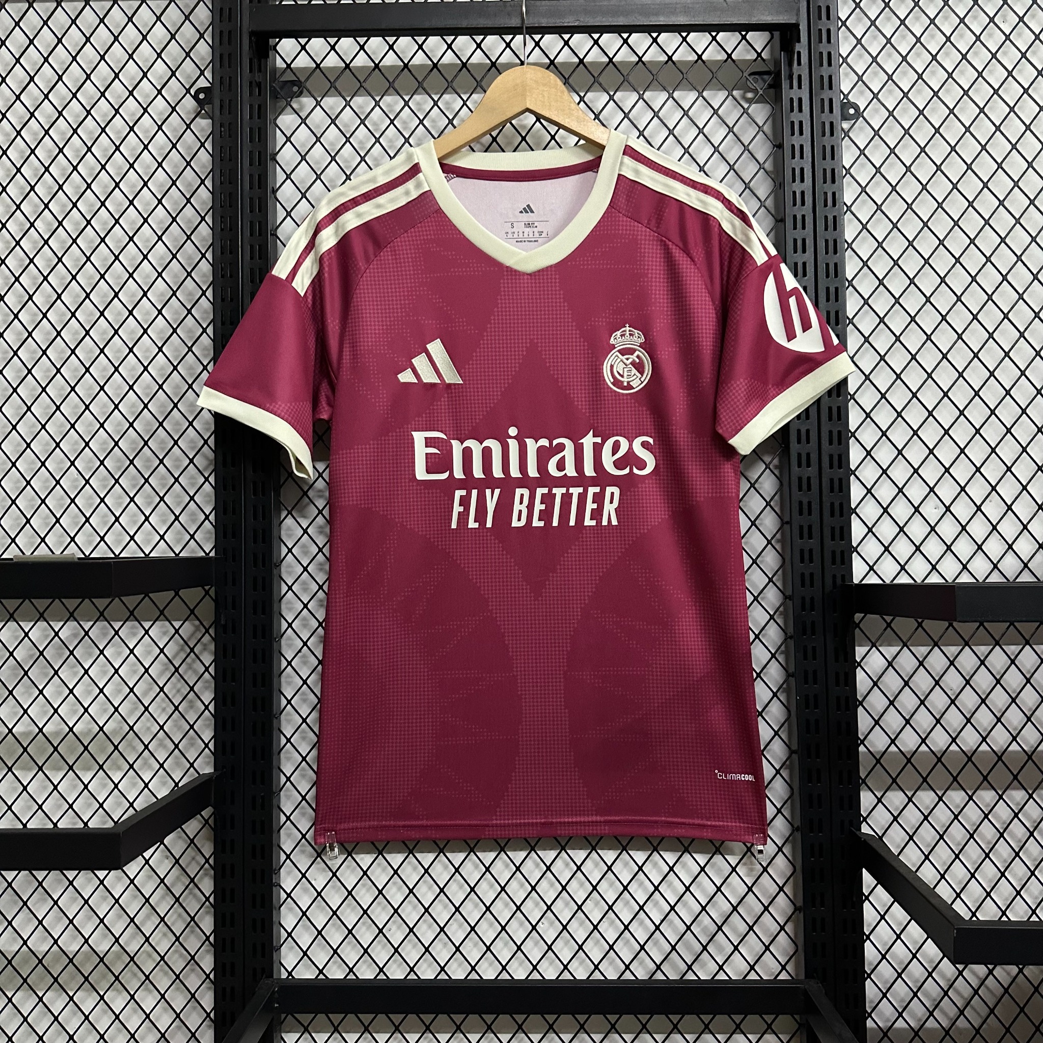 Доросла футбольна футболка Реал Мадрид 2026/2027, виїзна, Real Madrid - подарунок футболісту